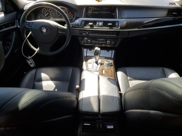 2014 BMW 5 Series 535i with VIN WBA5B1C50ED917384, listed as a Copart auction lot 64113375 with 152,463 mi miles and Clean title. Bid and sale history available at DreamBid. Image 8.