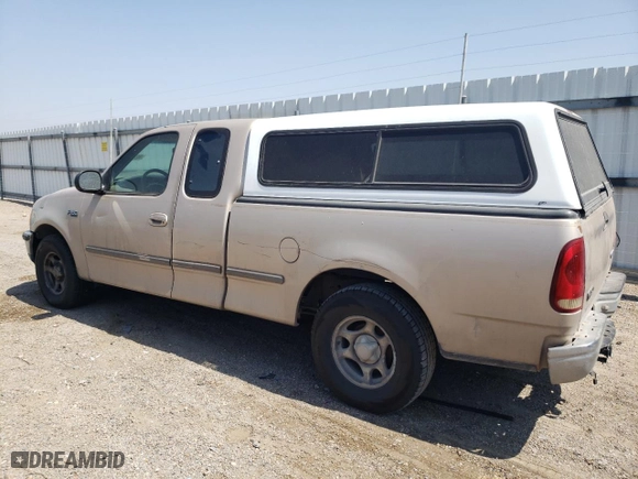 1997 Ford F-150 Standard with VIN 1FTDX17W3VNB45847, listed as a Copart auction lot 48916655 with 242,575 mi miles and Salvage Title. Bid and sale history available at carsss.com. Image 2.
