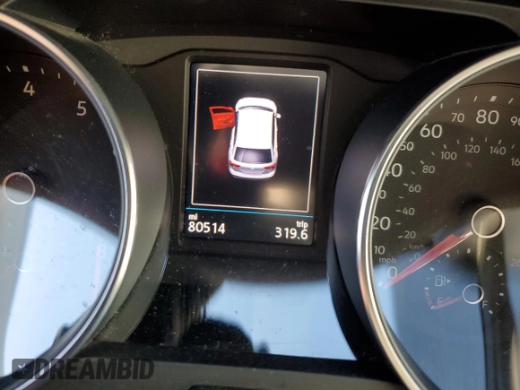 2020 Volkswagen Tiguan SE with VIN 3VV2B7AX7LM098132, listed as a Copart auction lot 48428785 with 80,514 mi miles and Salvage Title. Bid and sale history available at DreamBid. Image 9.