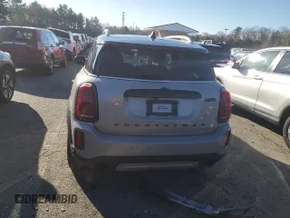 2024 MINI Countryman Cooper S with VIN WMZ83BR01R3R91472, listed as a Copart auction lot 88018165 with 23,806 mi miles and Salvage Title. Bid and sale history available at carsss.com. Image 6.