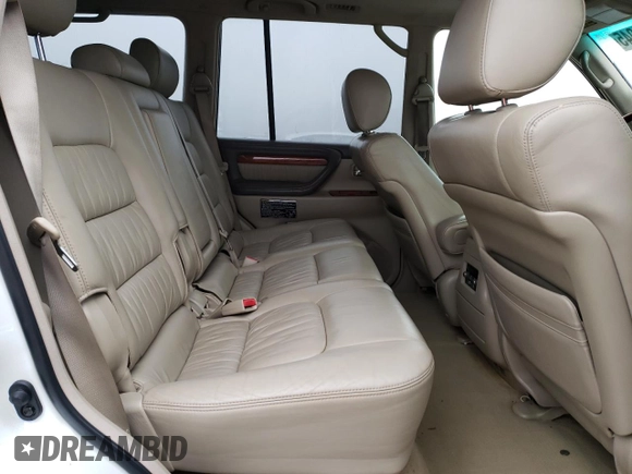 2004 Lexus LX 470 with VIN JTJHT00W343547828, listed as a Copart auction lot 48982045 with 196,877 mi miles and Salvage Title. Bid and sale history available at DreamBid. Image 11.