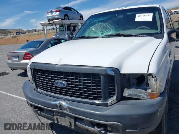 2001 Ford Excursion XLT with VIN 1FMSU41F81ED57806, listed as a IAAI auction lot 42016944 with 265,643 mi miles and . Bid and sale history available at DreamBid. Image 6.