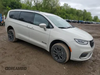2021 Chrysler Pacifica Touring L z VIN 2C4RC1BG9MR578138, wystawiony jako Copart lot #57990915 z przebiegiem 25 586 mil mil oraz Czysty tytuł • Clean title. Historia ofert i sprzedaży dostępna na DreamBid. Obrazek 4.