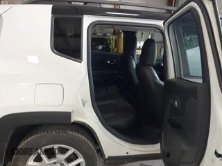 2021 Jeep Renegade Limited z VIN ZACNJDD19MPM21287, wystawiony jako IAAI lot #42077387 z przebiegiem 44 208 mil mil oraz . Historia ofert i sprzedaży dostępna na DreamBid. Obrazek 8.