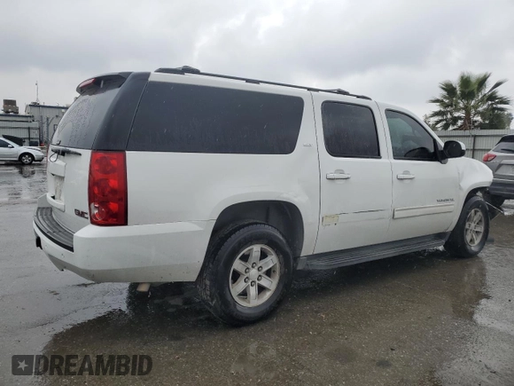 2014 GMC Yukon XL SLT with VIN 1GKS2KE73ER120841, listed as a Copart auction lot 47871265 with 152,257 mi miles and Salvage Title. Bid and sale history available at carsss.com. Image 3.