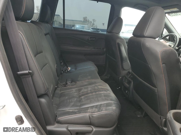 2022 Honda Passport TrailSport with VIN 5FNYF8H67NB008548, listed as a Copart auction lot 49726835 with 38,322 mi miles and Salvage Title. Bid and sale history available at carsss.com. Image 11.