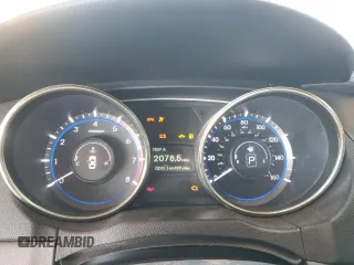 2011 Hyundai Sonata Limited z VIN 5NPEC4AC1BH285794, wystawiony jako Copart lot #57187475 z przebiegiem 166 499 mil mil oraz Czysty tytuł • Clean title. Historia ofert i sprzedaży dostępna na DreamBid. Obrazek 9.