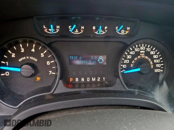 2014 Ford F-150 XL with VIN 1FTFX1CF0EKF20982, listed as a Copart auction lot 54354955 with 137,093 mi miles and Salvage Title. Bid and sale history available at DreamBid. Image 9.