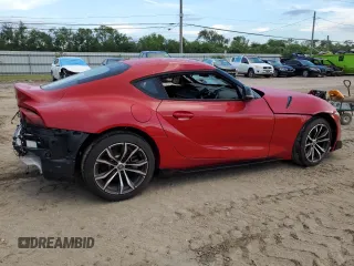2021 Toyota GR Supra 2.0 with VIN WZ1DB2C01MW043060, listed as a Copart auction lot 67686514 with 0 mi miles and Salvage Title. Bid and sale history available at carsss.com. Image 3.