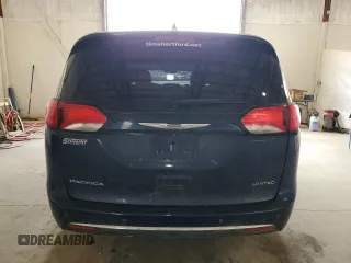 2017 Chrysler Pacifica Limited with VIN 2C4RC1GG6HR753492, listed as a Copart auction lot 54918255 with 277,597 mi miles and Salvage title. Bid and sale history available at DreamBid. Image 6.