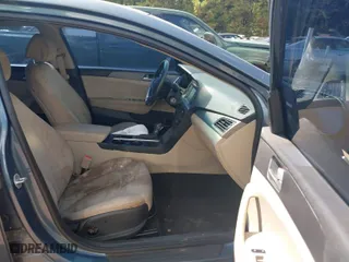 2016 Hyundai Sonata 2.4L SE with VIN 5NPE24AF1GH365732, listed as a IAAI auction lot 40237466 with 189,032 mi miles. Bid and sale history available at carsss.com. Image 5.