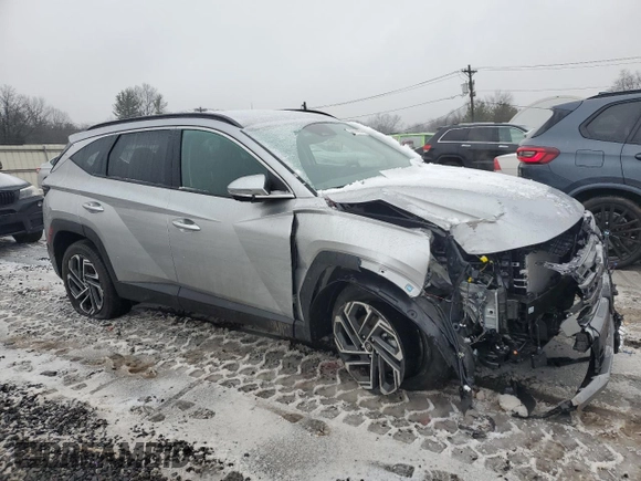 2025 Hyundai Tucson Limited with VIN 5NMJECDE7SH499993, listed as a Copart auction lot 44008095 with 2,087 mi miles and Salvage Title. Bid and sale history available at carsss.com. Image 4.