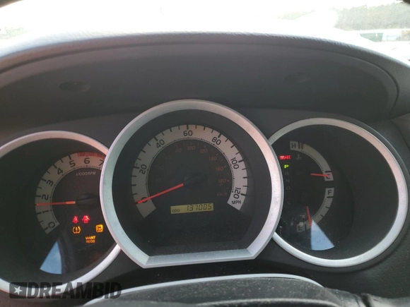2013 Toyota Tacoma PreRunner with VIN 3TMKU4HNXDM035233, listed as a Copart auction lot 86717434 with 137,005 mi miles and Salvage title. Bid and sale history available at DreamBid. Image 9.