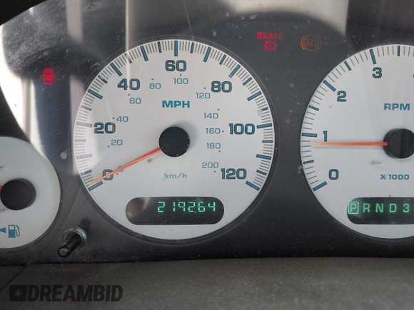 2001 Dodge Caravan Sport with VIN 2B4GP44331R262380, listed as a IAAI auction lot 42317023 with 219,264 mi miles and . Bid and sale history available at DreamBid. Image 16.