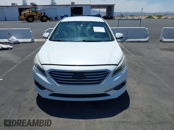2016 Hyundai Sonata SE z VIN 5NPE24AF1GH412788, wystawiony jako IAAI lot #42391777 z przebiegiem 129 363 mil mil oraz . Historia ofert i sprzedaży dostępna na DreamBid. Obrazek 12.