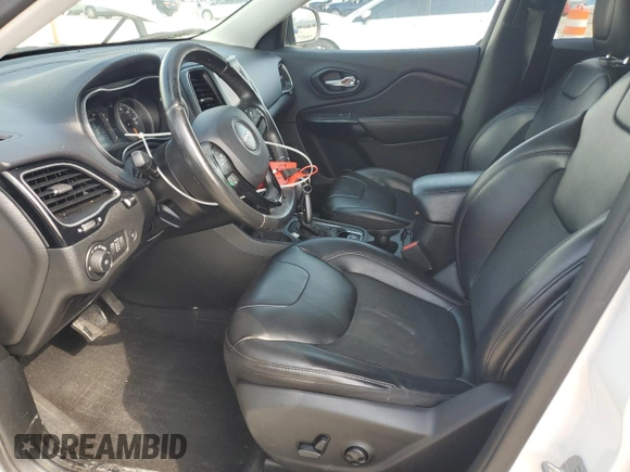 2019 Jeep Cherokee Altitude with VIN 1C4PJLLB1KD338738, listed as a Copart auction lot 55135965 with 72,709 mi miles and Clean title. Bid and sale history available at DreamBid. Image 7.