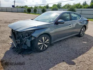 2019 Nissan Altima SL with VIN 1N4BL4EV5KC245878, listed as a Copart auction lot 57860295 with 105,483 mi miles and Clean title. Bid and sale history available at DreamBid. Image 1.
