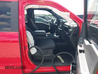 2021 Ford F-150 XL z VIN 1FTEW1CP8MKD05727, wystawiony jako IAAI lot #42375464 z przebiegiem 55 647 mil mil oraz . Historia ofert i sprzedaży dostępna na DreamBid. Obrazek 5.
