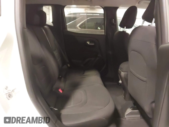 2020 Jeep Renegade Latitude with VIN ZACNJABB1LPL74247, listed as a IAAI auction lot 41755294 with 34,297 mi miles. Bid and sale history available at carsss.com. Image 8.