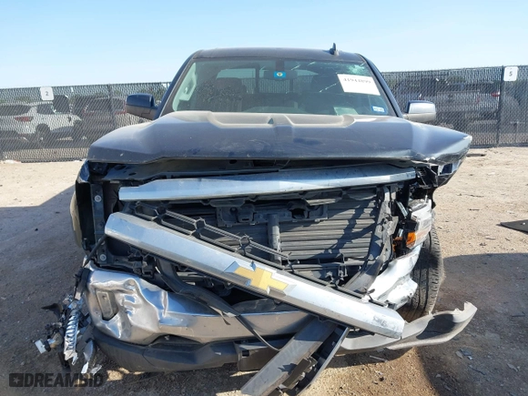 2018 Chevrolet Silverado 1500 LT with VIN 3GCPCREC1JG537552, listed as a IAAI auction lot 41944899 with 92,075 mi miles. Bid and sale history available at carsss.com. Image 12.