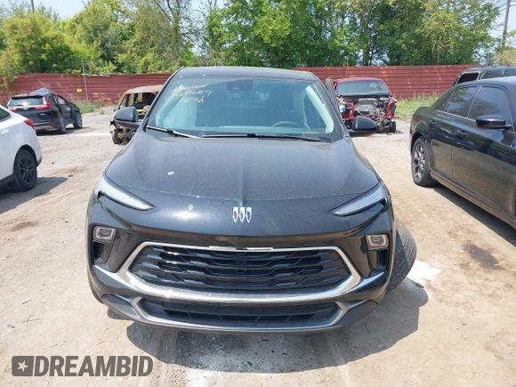 2025 Buick Encore GX Preferred with VIN KL4AMCSL8SB092073, listed as a IAAI auction lot 42376874 with 83 mi miles and . Bid and sale history available at DreamBid. Image 12.