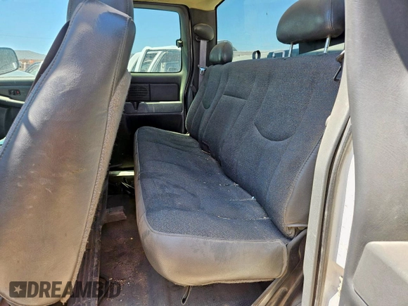 2007 GMC Sierra 2500HD Work Truck with VIN 1GDHC29U97E109075, listed as a Copart auction lot 62367145 with Not provided miles and Clean title. Bid and sale history available at DreamBid. Image 6.