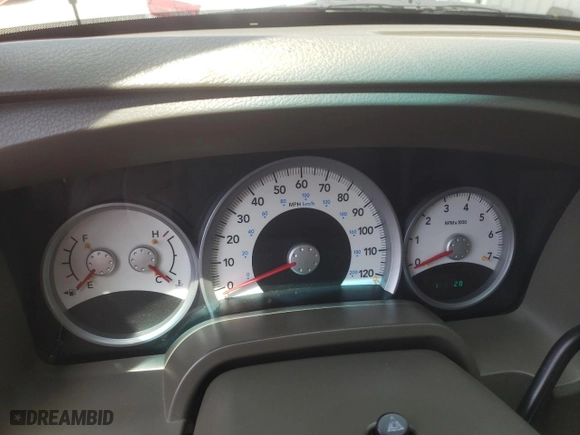 2008 Dodge Dakota Laramie with VIN 1D7HW58N18S517697, listed as a Copart auction lot 61007934 with 0 mi miles and Salvage Title. Bid and sale history available at carsss.com. Image 9.