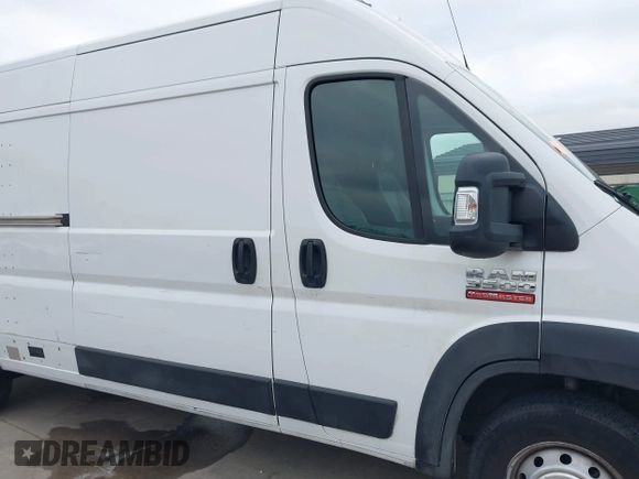 2021 Ram ProMaster Cargo with VIN 3C6MRVJG6ME551859, listed as a IAAI auction lot 41620269 with 71,790 mi miles and . Bid and sale history available at carsss.com. Image 14.