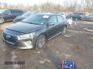 2022 Hyundai Ioniq SE с VIN KMHC75LC6NU275962, выставлен на аукционе IAAI как лот 41297650 с пробегом 28 274 миль миль и . История ставок и продаж доступна на DreamBid. Изображение 16.