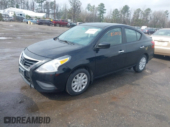 2018 Nissan Versa SV with VIN 3N1CN7AP5JL820567, listed as a IAAI auction lot 41850033 with 130,608 mi miles. Bid and sale history available at carsss.com. Image 2.