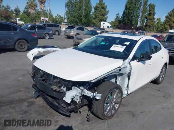 2024 Mazda 3 S Preferred with VIN 3MZBPACM4RM425897, listed as a IAAI auction lot 42598965 with 3,605 mi miles and . Bid and sale history available at DreamBid. Image 18.
