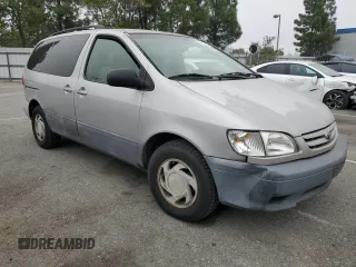 2002 Toyota Sienna LE with VIN 4T3ZF13CX2U473002, listed as a Copart auction lot 86553254 with 359,659 mi miles and Salvage Title. Bid and sale history available at carsss.com. Image 4.