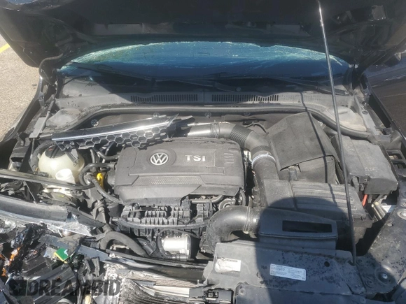 2014 Volkswagen Jetta GLI Edition 30 с VIN 3VW4S7AJ1EM311076, выставлен на аукционе Copart как лот 55305175 с пробегом 70 785 миль миль и Списание • Salvage title. История ставок и продаж доступна на DreamBid. Изображение 11.
