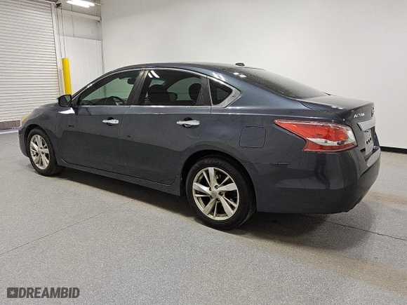 2013 Nissan Altima 2.5 SL with VIN 1N4AL3AP6DN402712, listed as a Copart auction lot 51303055 with 132,568 mi miles and Clean Title. Bid and sale history available at carsss.com. Image 2.