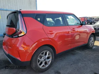 2023 Kia Soul LX with VIN KNDJ23AU4P7217716, listed as a Copart auction lot 51877175 with 18,631 mi miles and Salvage Title. Bid and sale history available at carsss.com. Image 3.