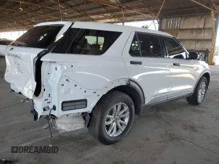 2021 Ford Explorer with VIN 1FMSK8BB0MGC06301, listed as a Copart auction lot 82760294 with 40,381 mi miles and Salvage Title. Bid and sale history available at carsss.com. Image 3.