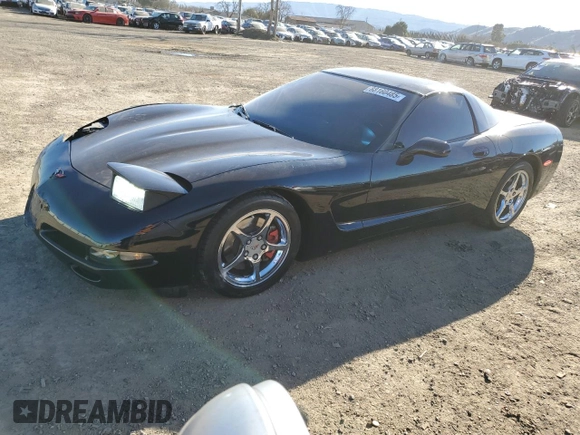 2000 Chevrolet Corvette with VIN 1G1YY22G2Y5118365, listed as a Copart auction lot 88160485 with 70,670 mi miles and Salvage Title. Bid and sale history available at carsss.com. Image 1.