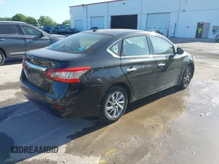 2015 Nissan Sentra SV with VIN 3N1AB7AP2FY290827, listed as a IAAI auction lot 41950334 with 162,224 mi miles. Bid and sale history available at carsss.com. Image 4.