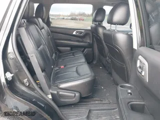 2014 Nissan Pathfinder S with VIN 5N1AR2MM5EC680563, listed as a IAAI auction lot 42020044 with 143,574 mi miles. Bid and sale history available at carsss.com. Image 8.