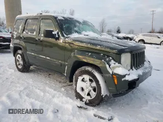2008 Jeep Liberty Sport with VIN 1J8GN28K08W116897, listed as a Copart auction lot 84219814 with 188,478 mi miles and Clean Title. Bid and sale history available at DreamBid. Image 4.