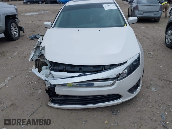 2011 Ford Fusion Hybrid with VIN 3FADP0L31BR316647, listed as a IAAI auction lot 41730126 with 162,354 mi miles. Bid and sale history available at carsss.com. Image 12.