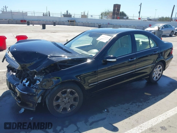 2005 Mercedes-Benz C 240 with VIN WDBRF61J15F622903, listed as a IAAI auction lot 41814269 with 60,841 mi miles and . Bid and sale history available at DreamBid. Image 18.