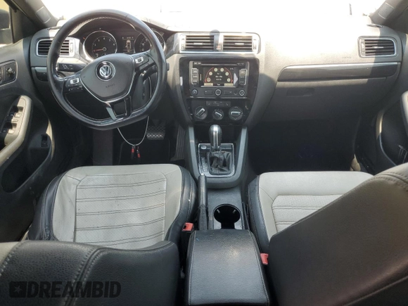 2015 Volkswagen Jetta SE with VIN 3VWD17AJ2FM323094, listed as a Copart auction lot 60304265 with 115,540 mi miles and Salvage title. Bid and sale history available at DreamBid. Image 8.