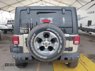 2018 Jeep Wrangler Unlimited Sport S with VIN 1C4BJWDG3JL809752, listed as a IAAI auction lot 42101293 with 50,342 mi miles and . Bid and sale history available at DreamBid. Image 16.