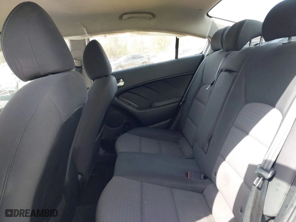 2018 Kia Forte LX with VIN 3KPFL4A76JE256687, listed as a IAAI auction lot 41850523 with 132,371 mi miles. Bid and sale history available at carsss.com. Image 8.
