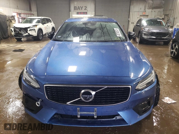2020 Volvo S90 R-Design with VIN LVYA22MT9LP169906, listed as a Copart auction lot 48792825 with 70,494 mi miles and Salvage Title. Bid and sale history available at carsss.com. Image 5.
