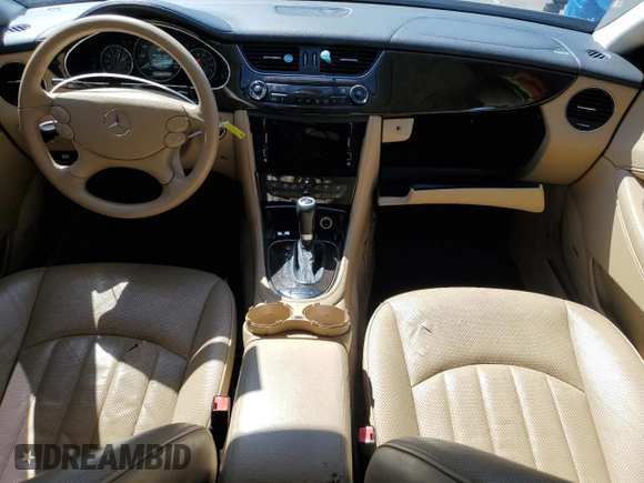 2006 Mercedes-Benz CLS 500 z VIN WDDDJ75X86A026870, wystawiony jako Copart lot #49891485 z przebiegiem 86 604 mil mil oraz Szkoda całkowita • Salvage title. Historia ofert i sprzedaży dostępna na DreamBid. Obrazek 8.