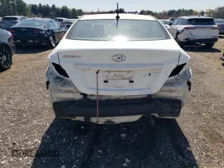 2015 Hyundai Accent GLS with VIN KMHCT4AE1FU847001, listed as a Copart auction lot 52442325 with 82,005 mi miles and Salvage Title. Bid and sale history available at carsss.com. Image 6.