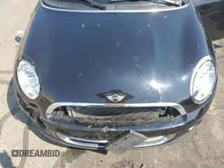 2013 MINI Convertible z VIN WMWZN3C54DT568237, wystawiony jako Copart lot #72354594 z przebiegiem 141 058 mil mil oraz Szkoda całkowita • Salvage title. Historia ofert i sprzedaży dostępna na DreamBid. Obrazek 11.