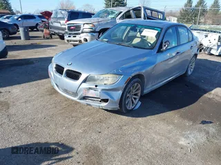 2011 BMW 3 Series 328i xDrive with VIN WBAPK5C54BA660498, listed as a IAAI auction lot 41883414 with 140,938 mi miles and . Bid and sale history available at DreamBid. Image 17.